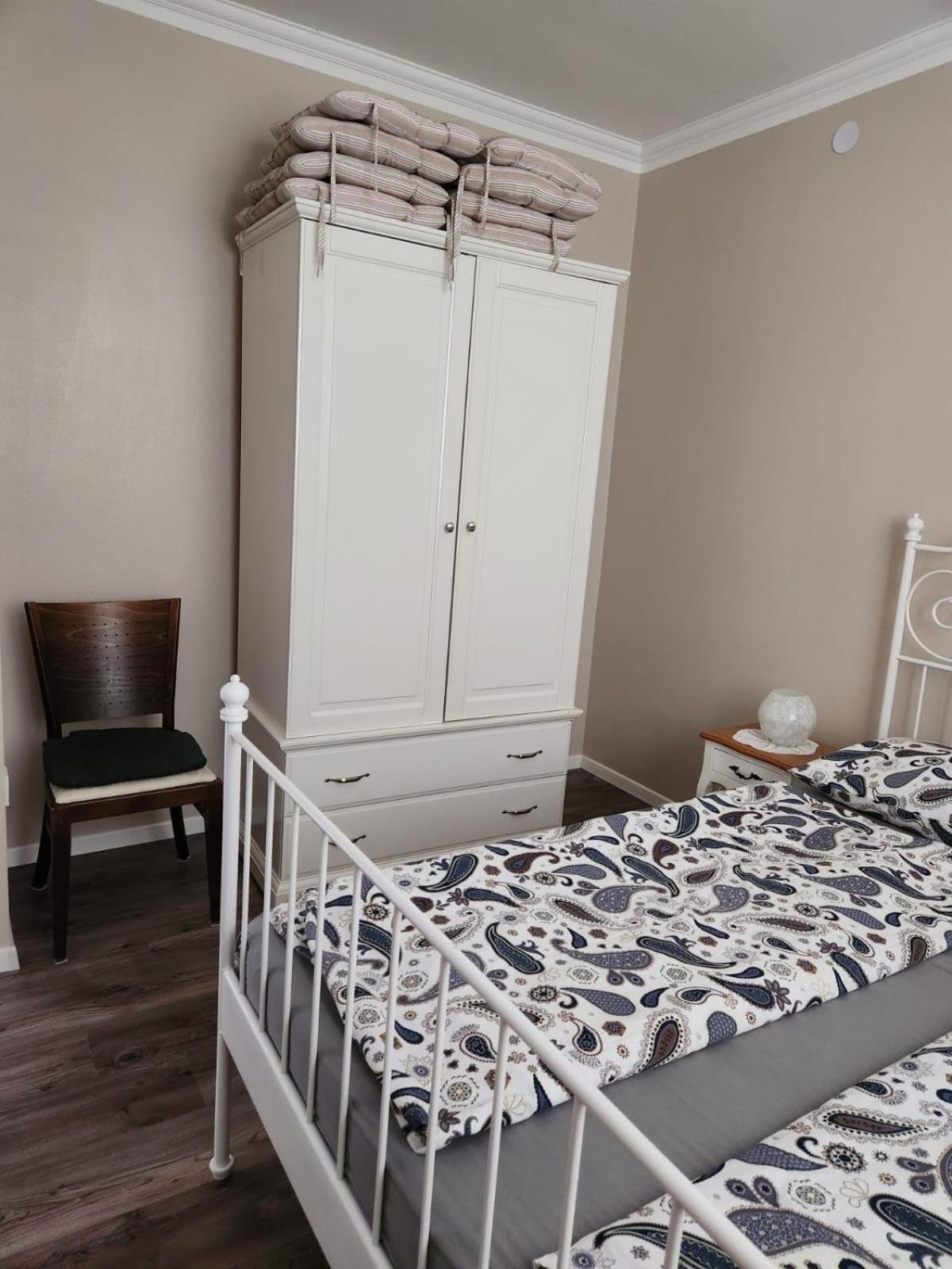 Ester Apartment