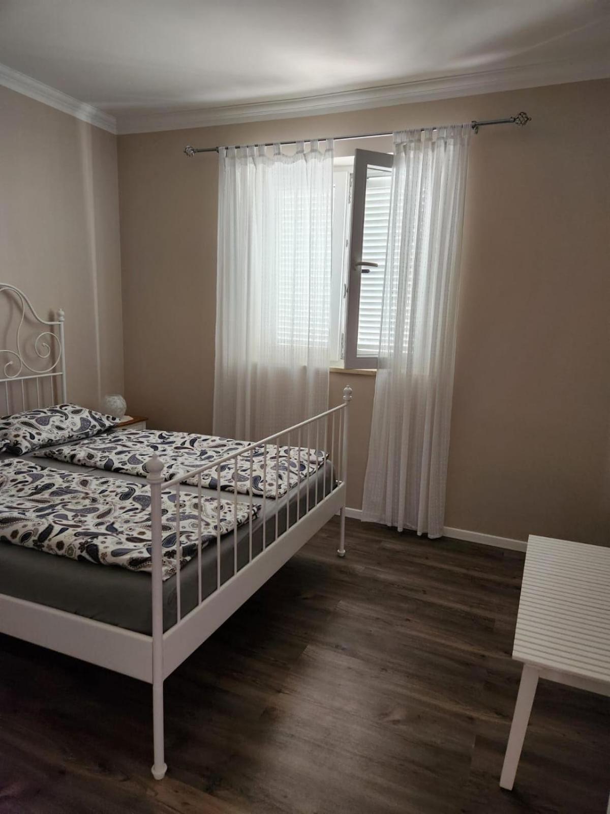 Appartement Ester *